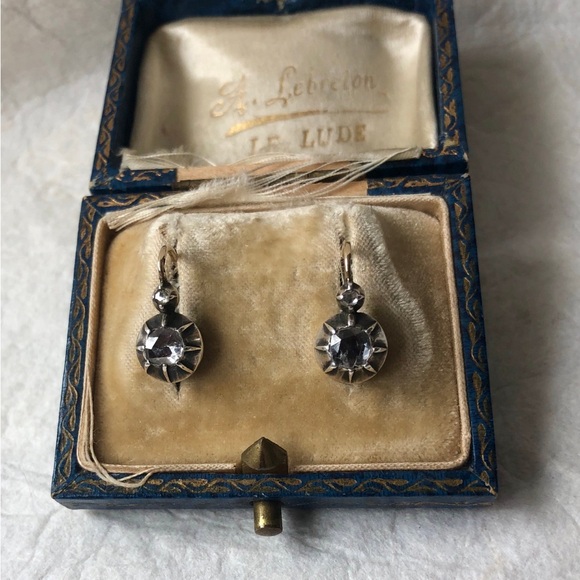 Antique 14kt yellow gold and silver plated bezel set rose cut diamond earrings - Picture 7 of 7